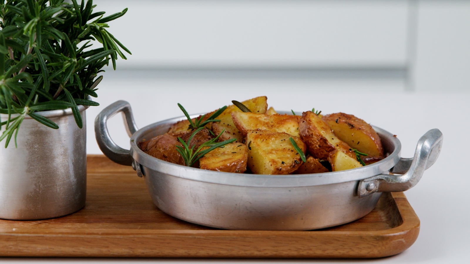 imagem de batatas assadas