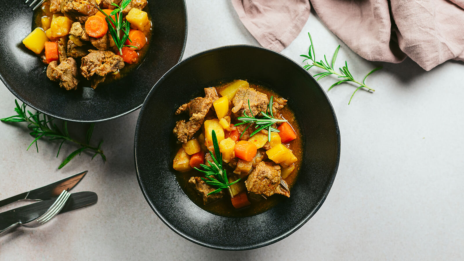 Guisado de carne de vaca e cerveja