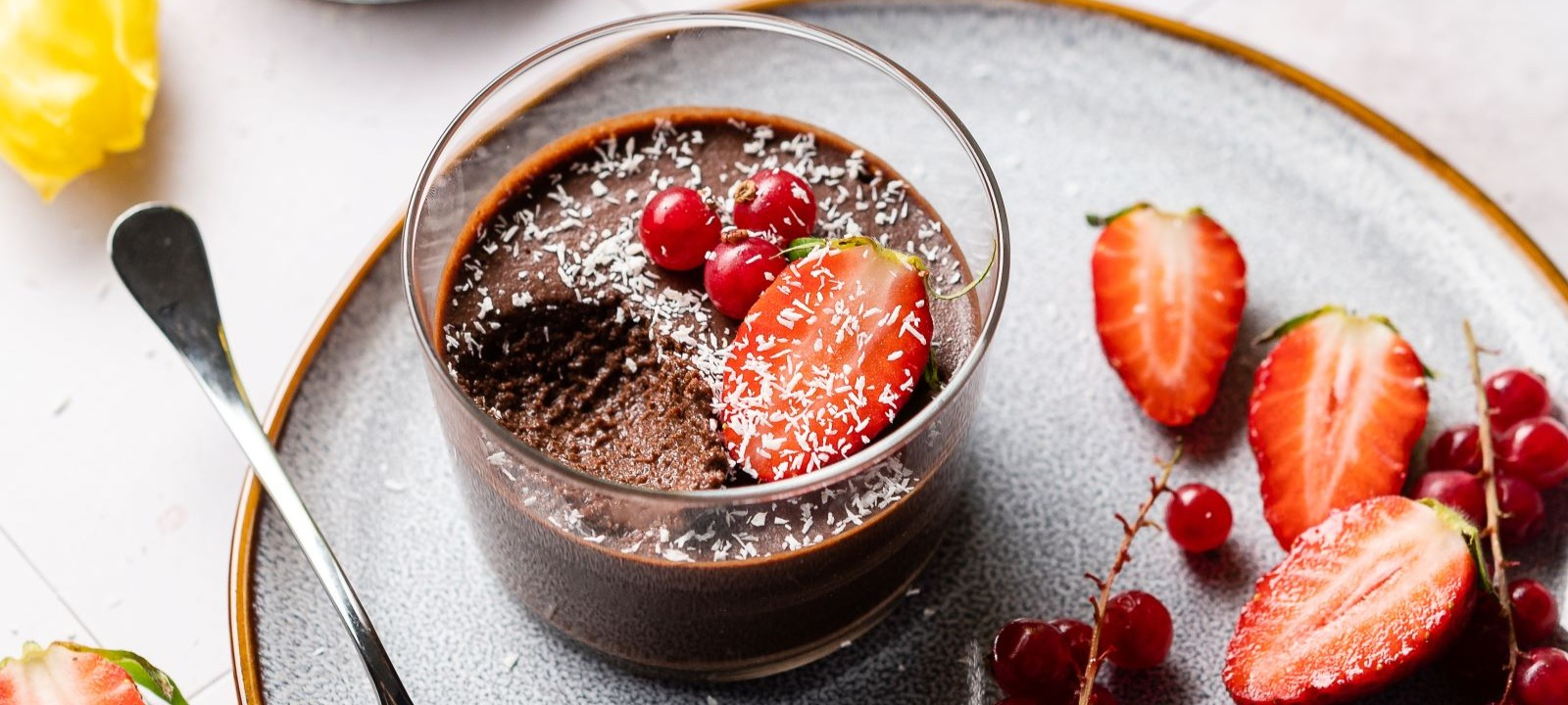 Mousse de chocolate e manteiga de amendoim