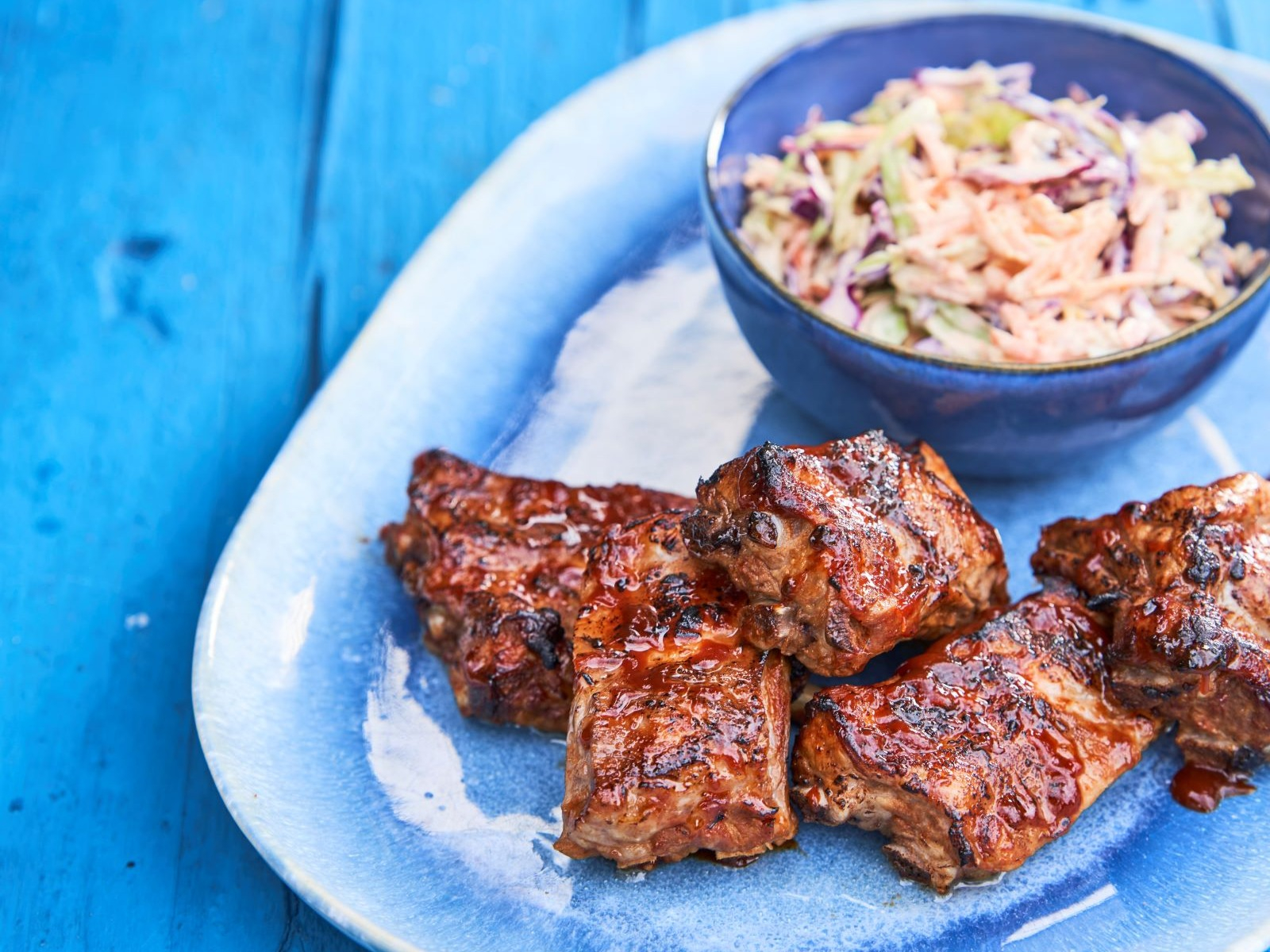 PIANO DE PORCO BBQ COM COLESLAW